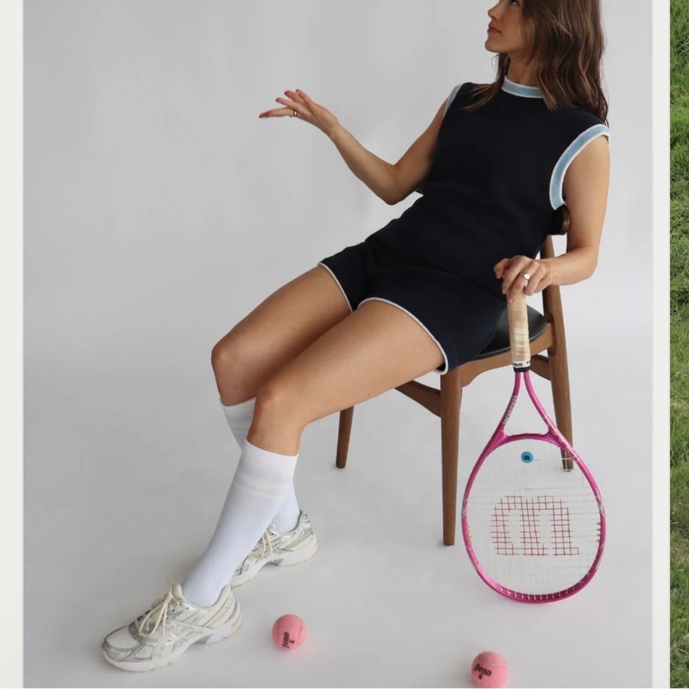 NWT Pear Knee High White and Blue Compression Tennis Socks